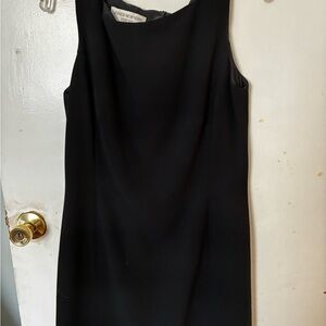 Jones New York Black Sheath Mini Dress perfect little black dress!